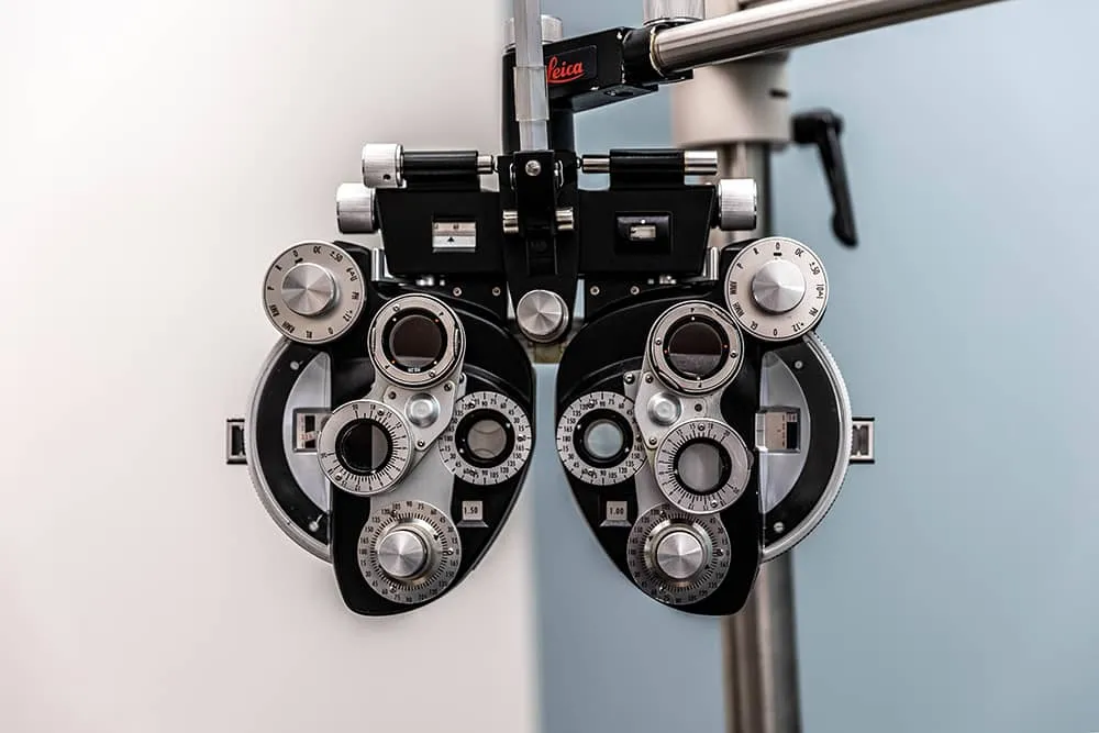 Eye exam equipment